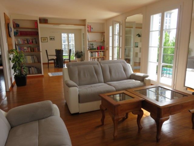 VENDU par DMI APPARTEMENT LE HAVRE PERREY - MALRAUX EXCLUSIVITE/ EXPO SUD/ VUE DEGAGEE/VASTE SEJOUR/ TROIS CHAMBRES/EXCELLENT ETAT.